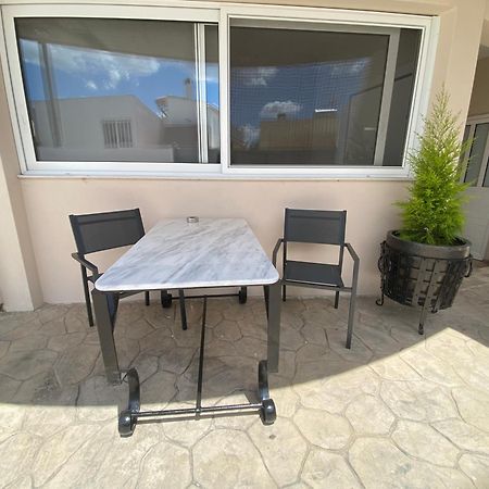 Lmj Apartments 아르테미다 외부 사진
