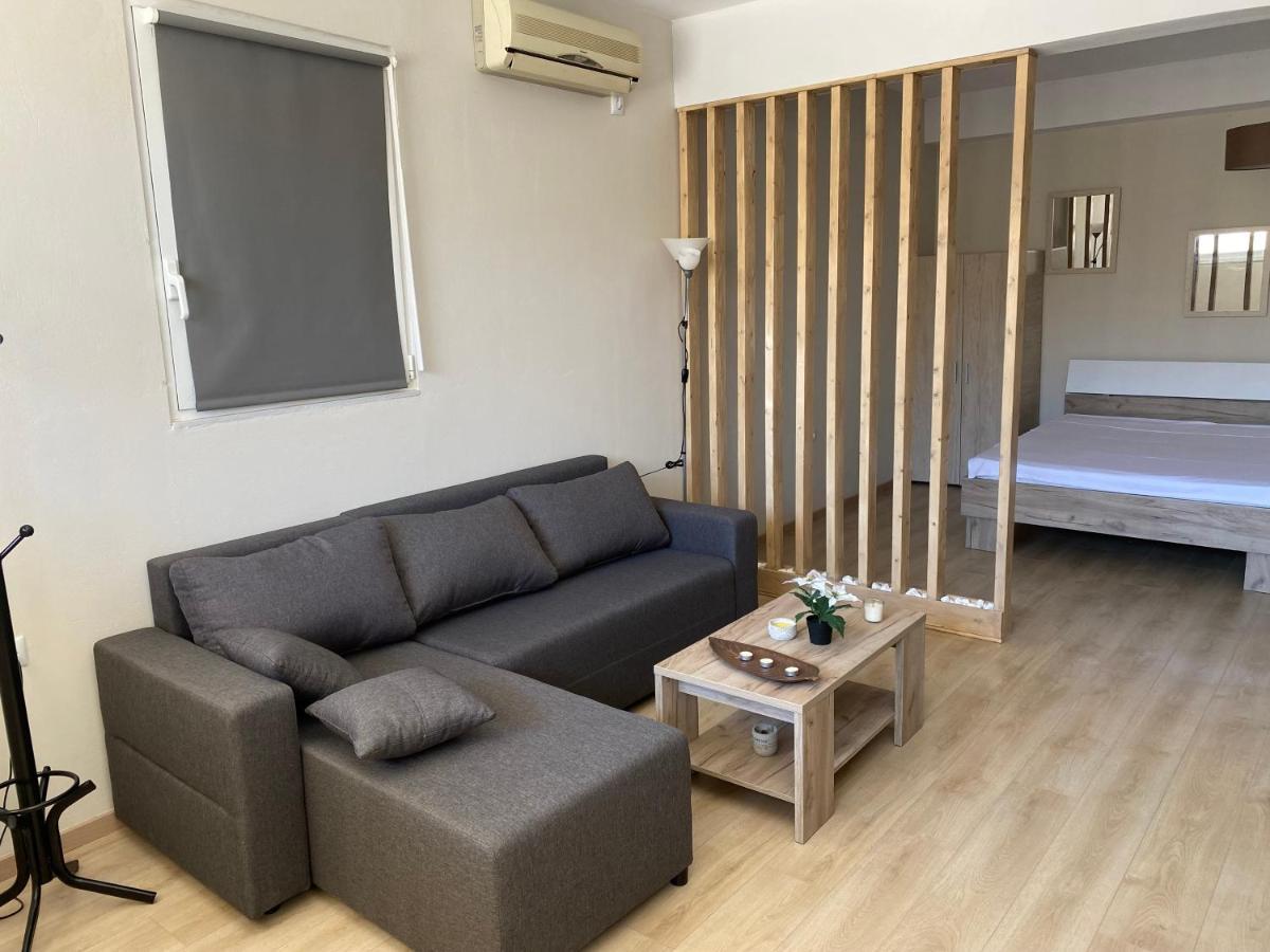 Lmj Apartments 아르테미다 외부 사진