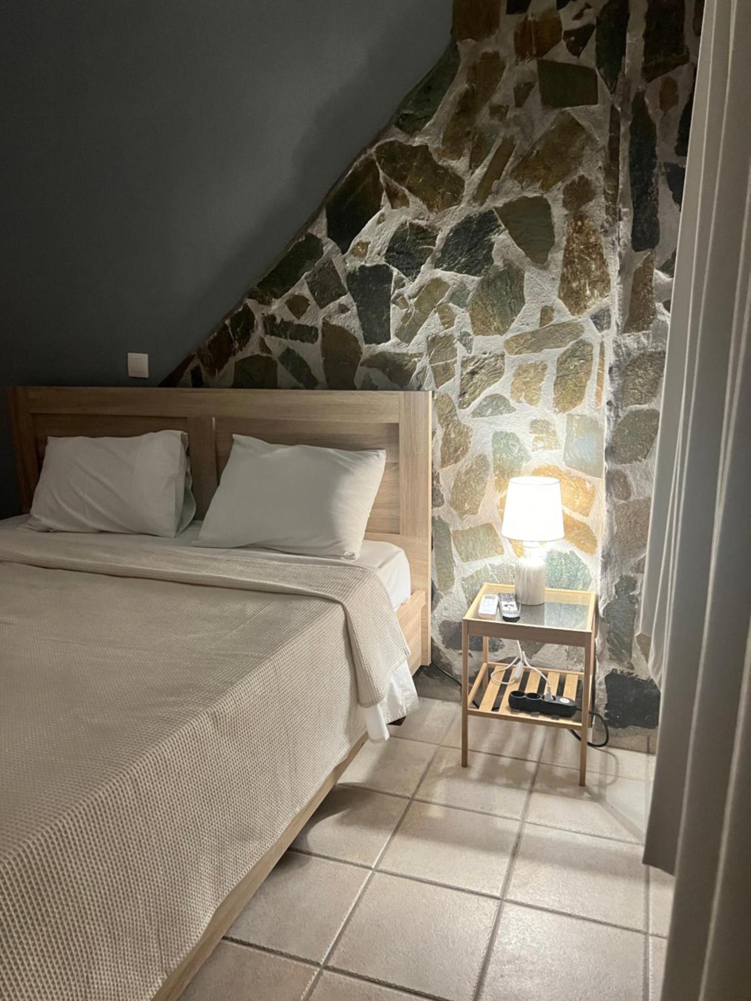 Lmj Apartments 아르테미다 외부 사진